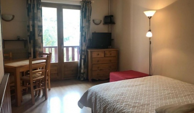 Studio Brides-les-Bains, 1 pièce, 2 personnes - FR-1-512-134