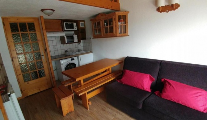 Appartement Chamonix-Mont-Blanc, 2 pièces, 6 personnes - FR-1-517-12