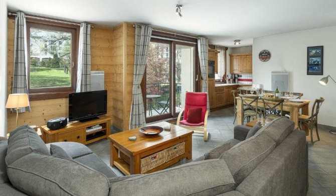 APARTMENT STADDON - Central Chamonix - Sleeps 4-6