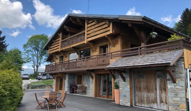 Chalet Les Maigres