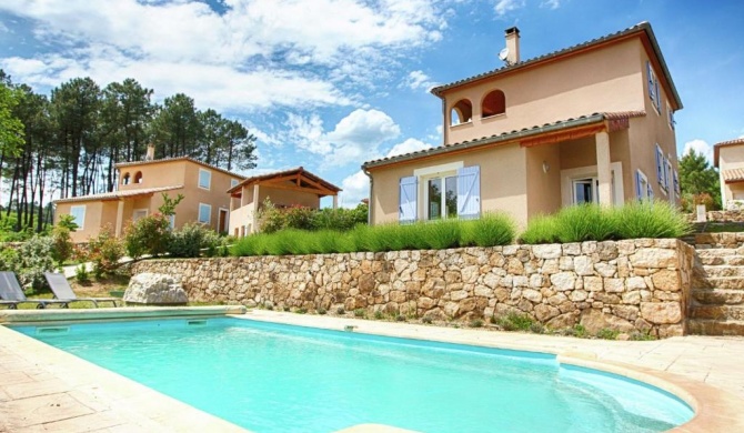 Beautifully located holiday villa with private swimming pool and lovely view