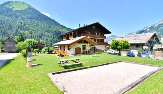 Appartement d'une chambre a La Chapelle d'Abondance a 200 m des pistes avec jardin