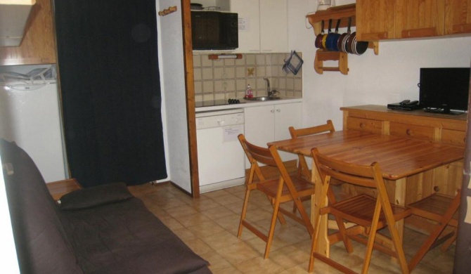 Appartement La Clusaz, 2 pièces, 6 personnes - FR-1-459-34