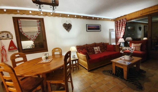 Appartement La Clusaz, 4 pièces, 6 personnes - FR-1-459-48