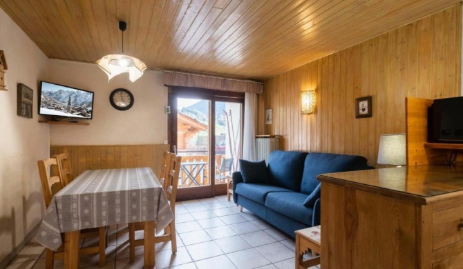 Appartement La Clusaz, 2 pièces, 6 personnes - FR-1-304-98