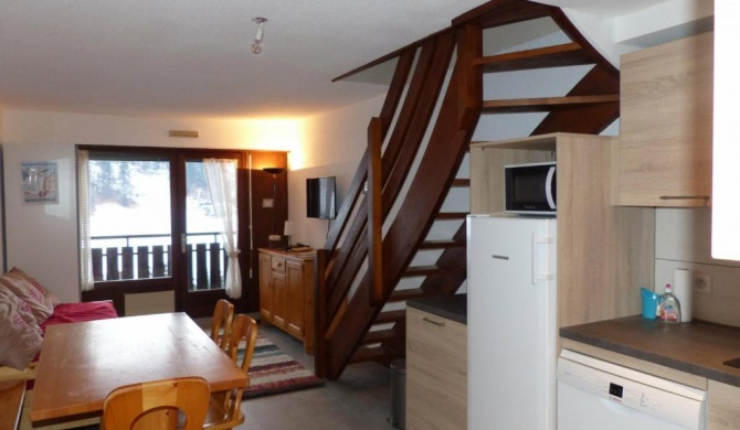 Appartement La Clusaz, 3 pièces, 5 personnes - FR-1-437-67