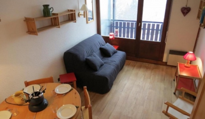 Appartement La Clusaz, 2 pièces, 6 personnes - FR-1-459-60