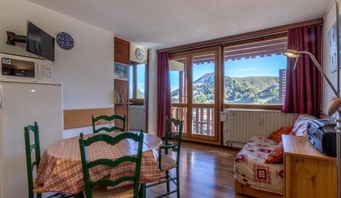 Appartement La Plagne, 2 pièces, 4 personnes - FR-1-351-80