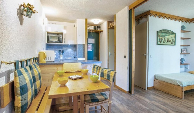 Appartement La Plagne, 1 pièce, 4 personnes - FR-1-353-47