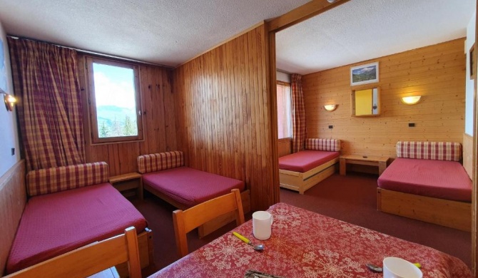 Appartement La Plagne-Tarentaise, 1 pièce, 4 personnes - FR-1-353-80