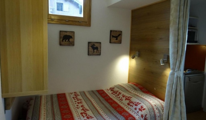 Appartement Landry-Vallandry, 2 pièces, 5 personnes - FR-1-411-527