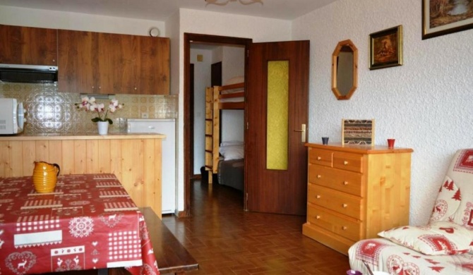 Studio Le Grand-Bornand, 1 pièce, 4 personnes - FR-1-241-37