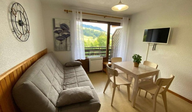 Studio Le Grand-Bornand, 1 pièce, 4 personnes - FR-1-241-19