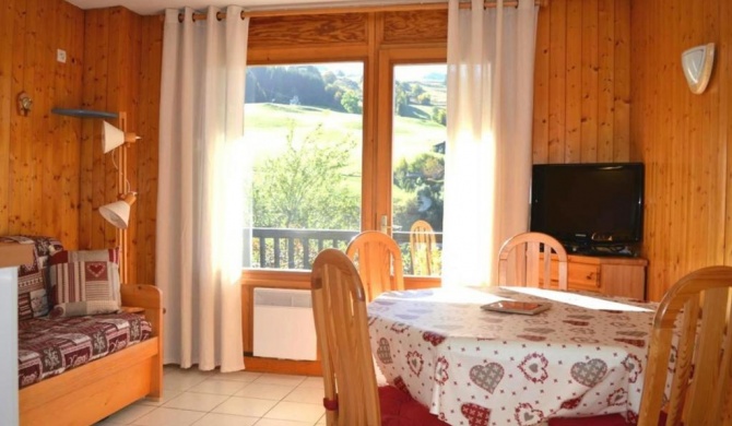 Appartement Le Grand-Bornand, 2 pièces, 4 personnes - FR-1-241-192