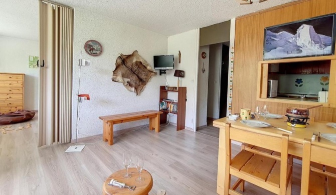 Appartement Les Menuires, 2 pièces, 6 personnes - FR-1-344-369