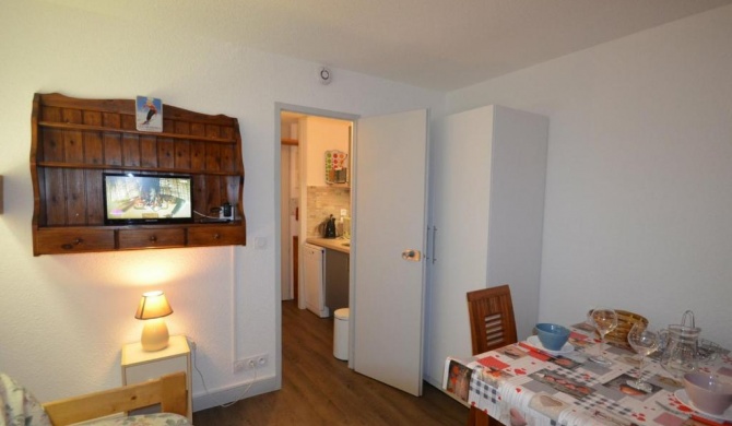 Studio Les Menuires, 1 pièce, 2 personnes - FR-1-452-273