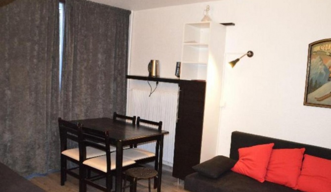 Appartement Les Menuires, 2 pièces, 4 personnes - FR-1-452-19