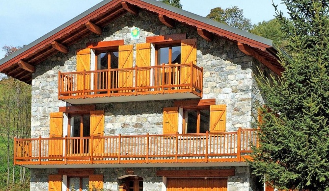 Large Chalet in Kinrooi, French Alps near Ski Area