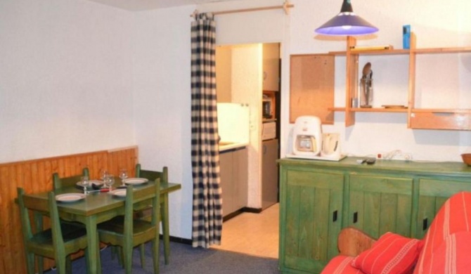 Studio Les Menuires, 1 pièce, 2 personnes - FR-1-452-264