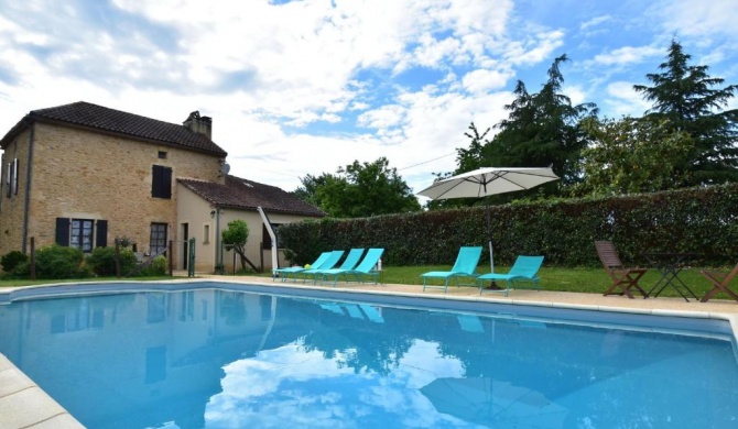 Modern holiday home in Besse Dordogne with private pool